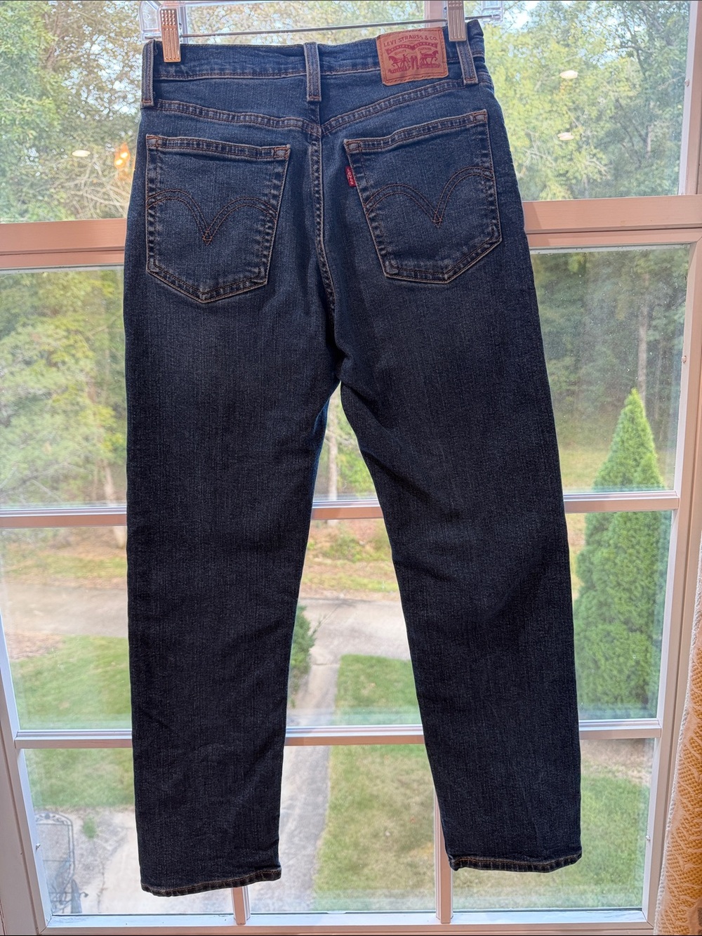 Levi’s Wedgie Straight High Rise Dark Wash Jeans 27 Button Fly Denim